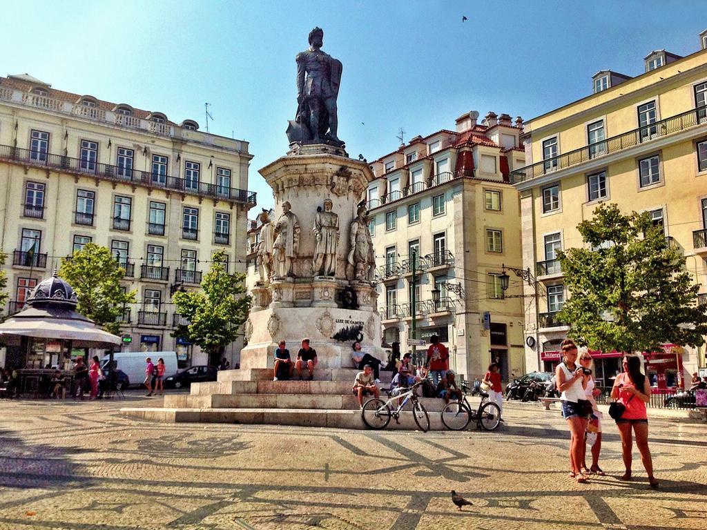 Blue Budget Apartments Bairro Alto Lissabon Buitenkant foto